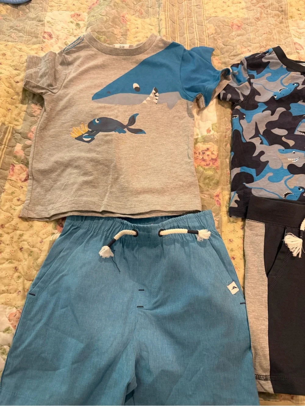 Lot of two Toddler boys Tommy Bahama short sets 24 months vgc
